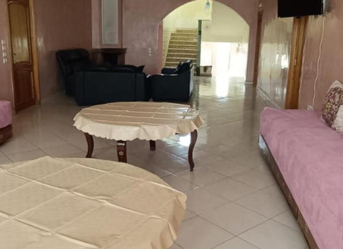 Stunning 3-Bed Villa In Fes Near Fes Sais Airport Exterior foto